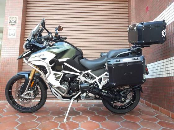 TRIUMPH TIGER 1200 RALLY EXPLORER 